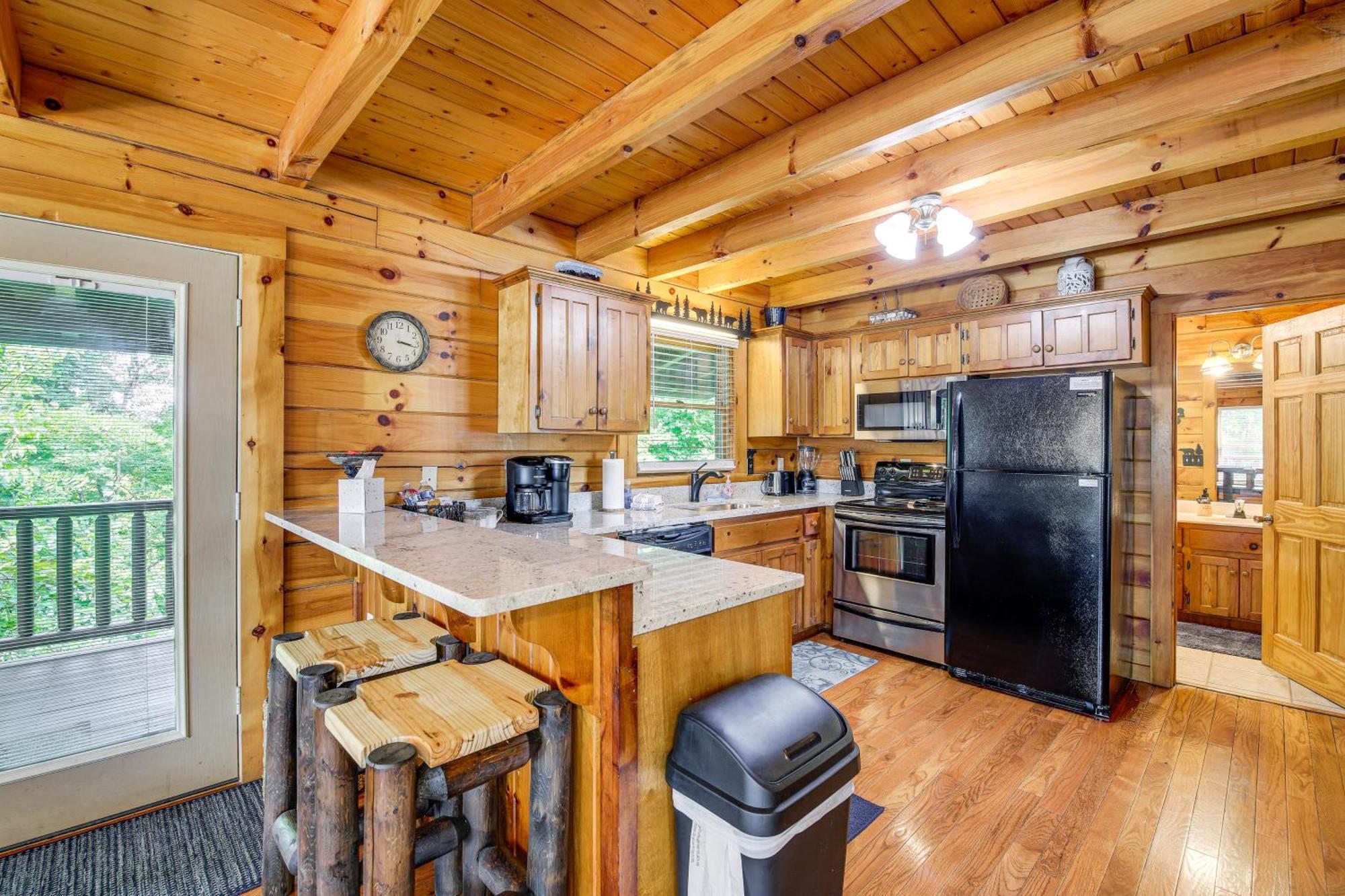 Pigeon Forge Cabin Premier Location And Hot Tub Buitenkant foto