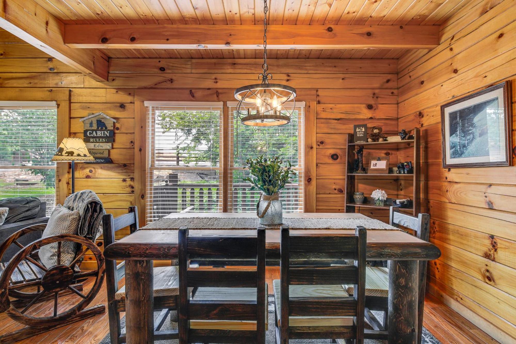 Pigeon Forge Cabin Premier Location And Hot Tub Buitenkant foto